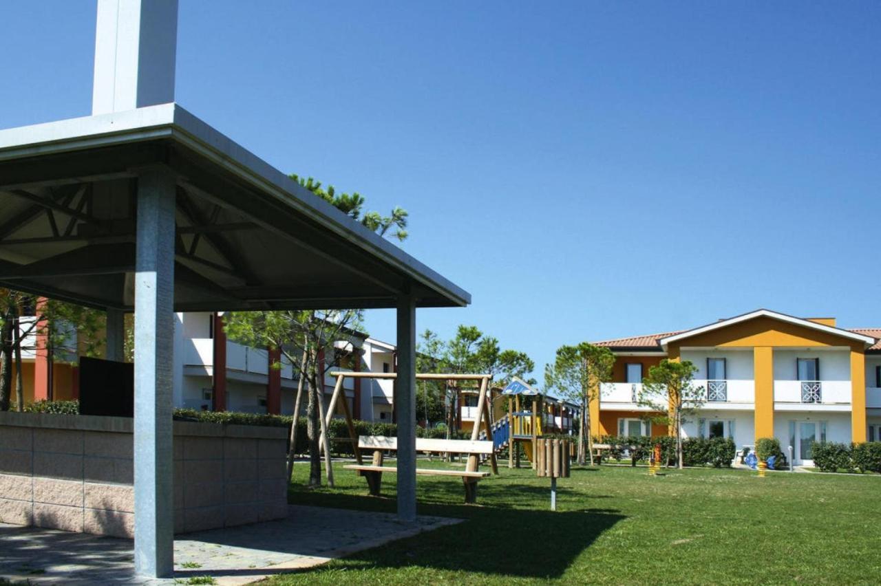 Appartamento In Villaggio Ai Pini In Lido Altanea Caorle