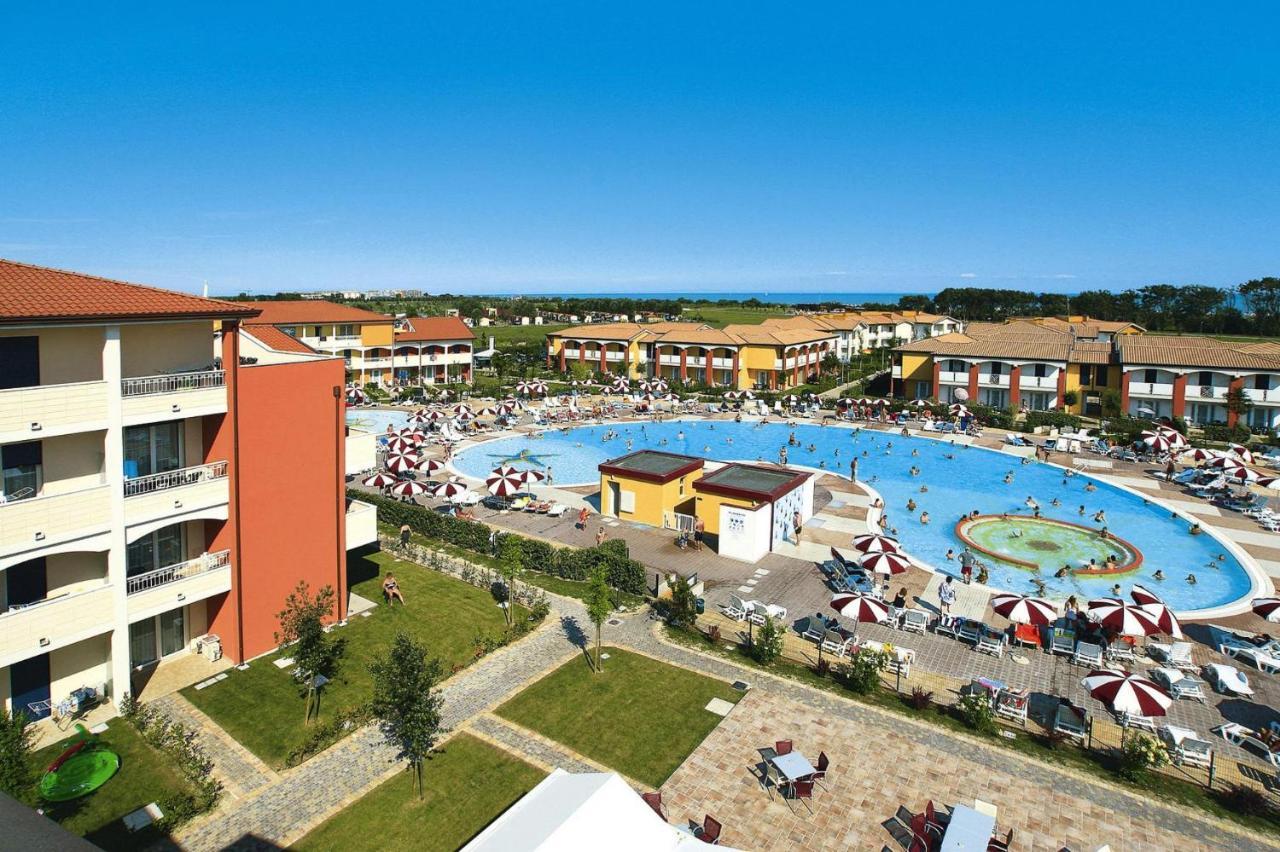 In Villaggio Ai Pini In Lido Altanea